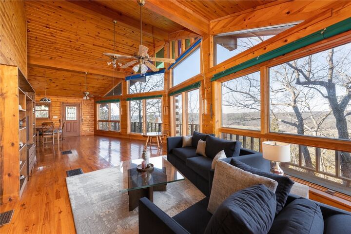 Property Photo:  539 Thompson Lane  MO 64854 