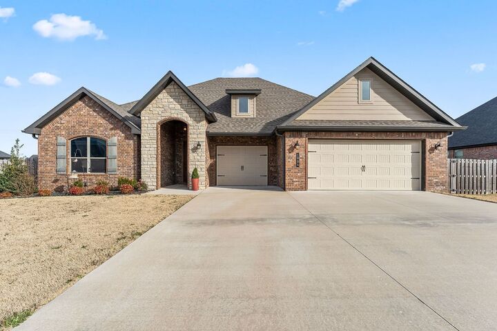 Property Photo:  1904 Bergman Road  AR 72751 