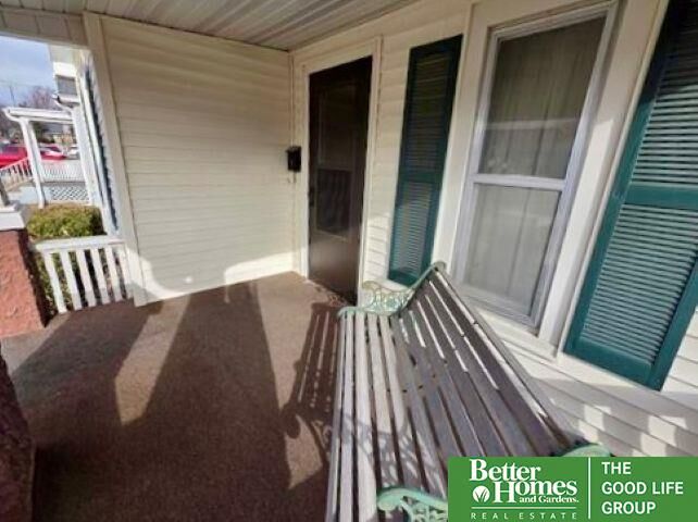 Property Photo:  812 N Platte Avenue  NE 68467 