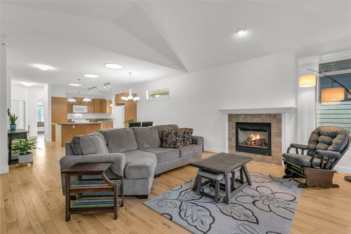 Photo de la propriété:  4035 Gellatly Road S 153  BC V4T 1R7 