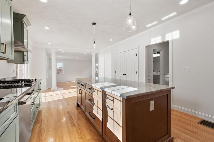 Property Photo:  2 Clover Glen Cir  MA 01545 