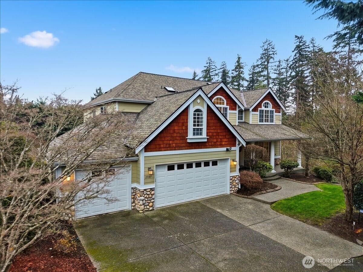 Property Photo:  23107  96 Place SE  WA 98031 