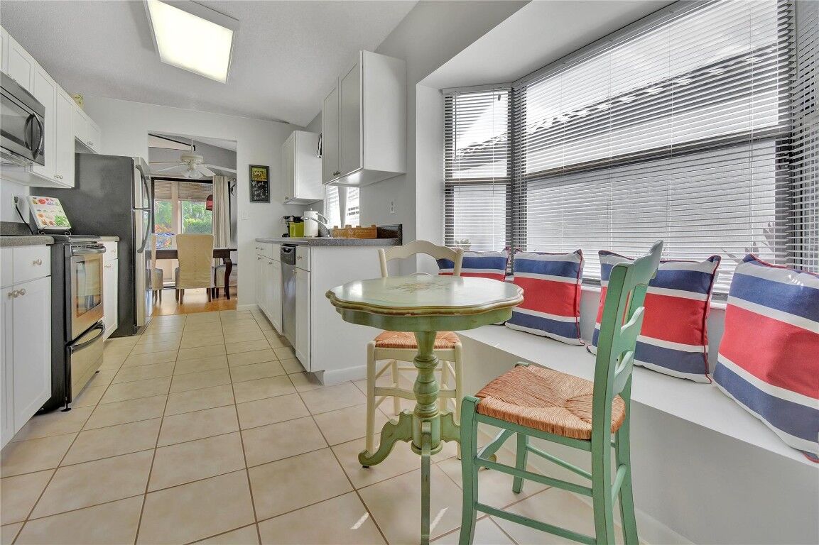 Property Photo:  6135 Bay Isles Drive  FL 33437 