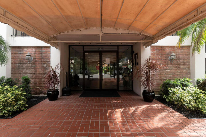 Property Photo: 3000 N Palm Aire Drive 107 FL 33069