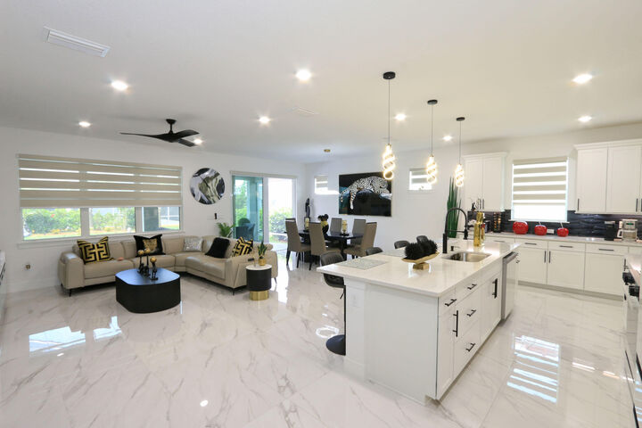 Property Photo: 13435 SW Vermillion Circle FL 34987