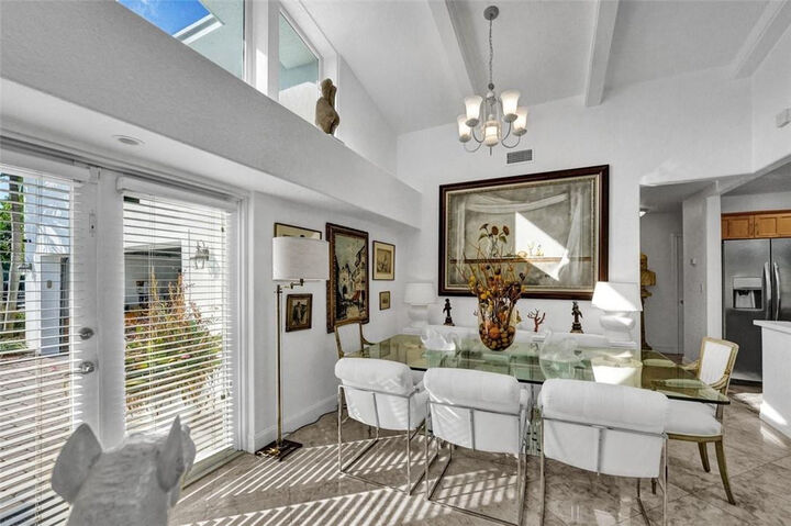 Property Photo:  2525 SE 7th Drive  FL 33062 