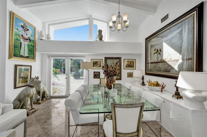 Property Photo:  2525 SE 7th Drive  FL 33062 