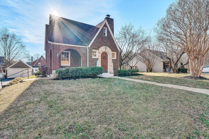 Property Photo: 2715 Oakland Blvd NW VA 24012