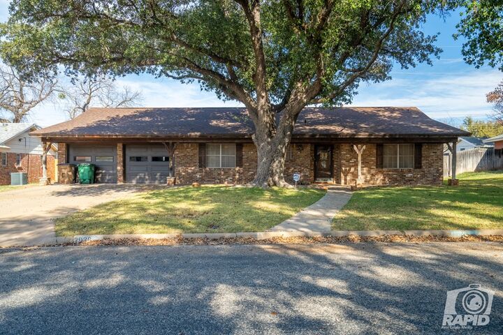 Property Photo:  2936 Cumberland Dr  TX 76904 