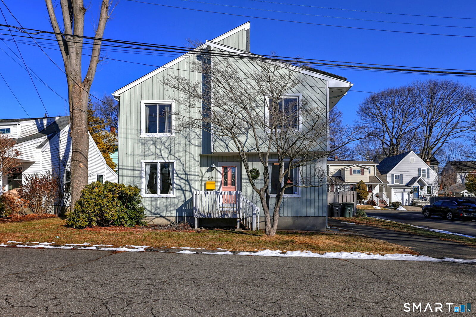 Property Photo:  67 Hauser Street  CT 06460 