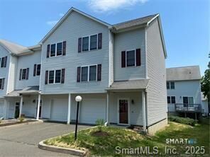 Property Photo:  11 Mannions Lane Apt D-11  CT 06810 