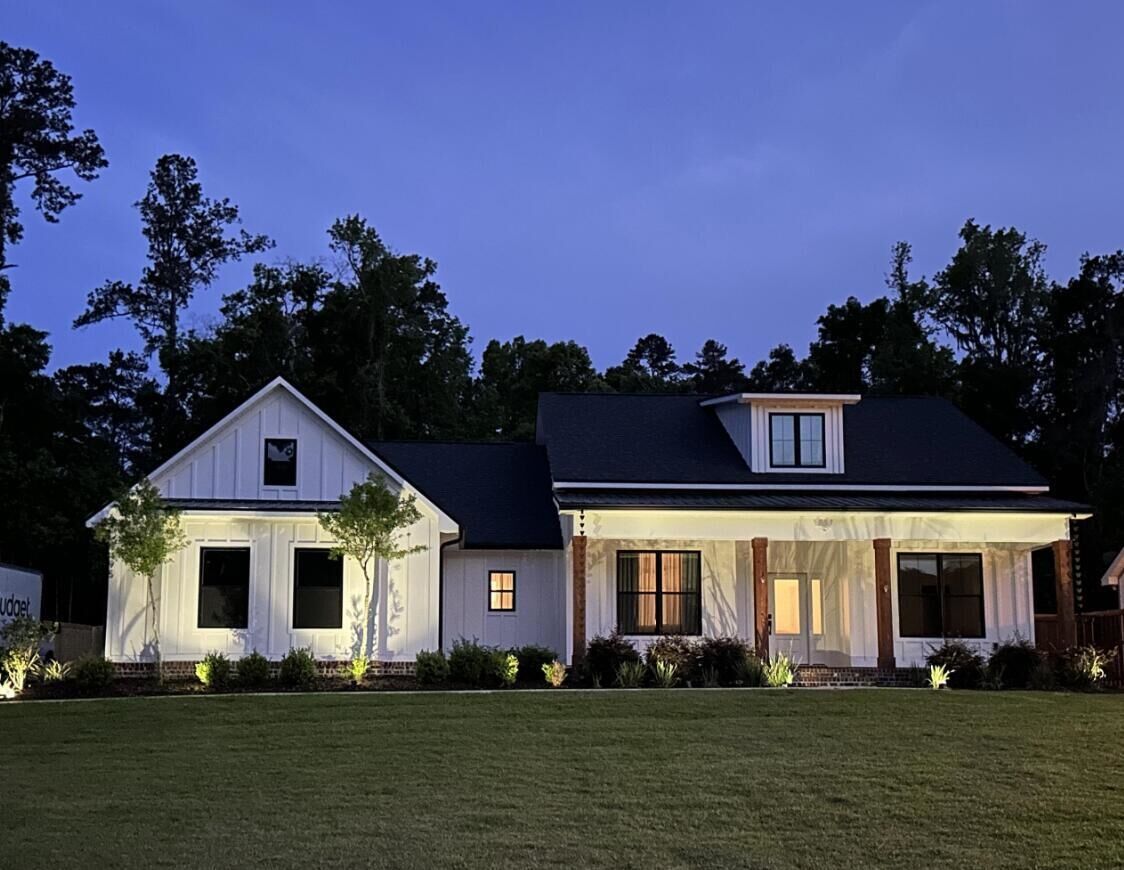 Property Photo:  3395 Mariana Oaks Drive  FL 32311 