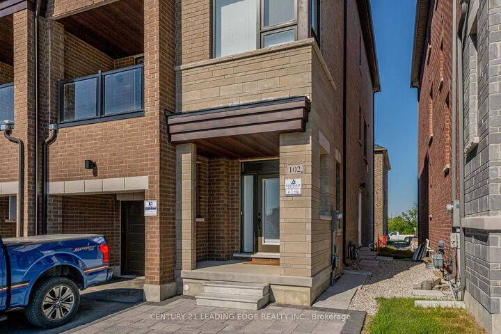 Property Photo:  102 Hilts Drive W Bsmt  ON L4S 0J2 