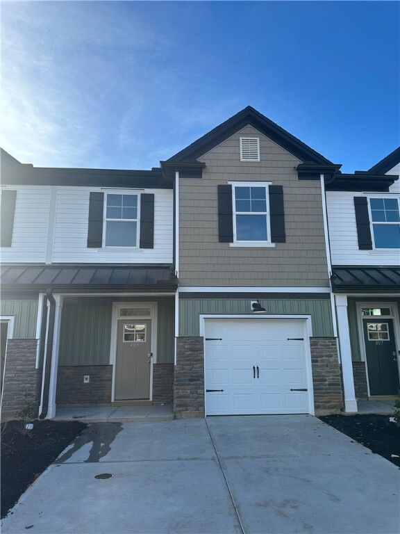 Property Photo: 409 Belgrove Way SC 29640