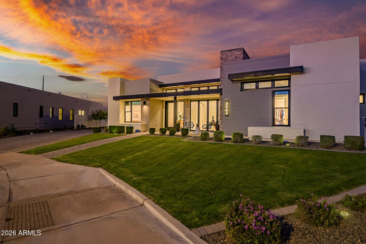 Property Photo:  3964 E Penedes Drive  AZ 85298 