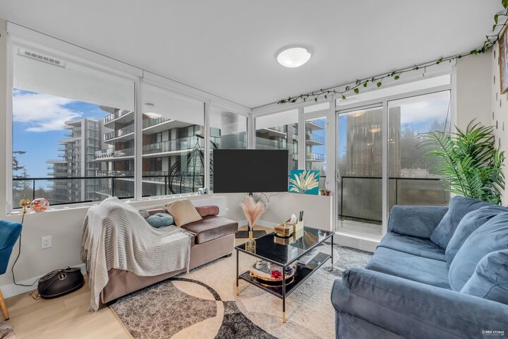 8725 University Crescent 702 — photo 1