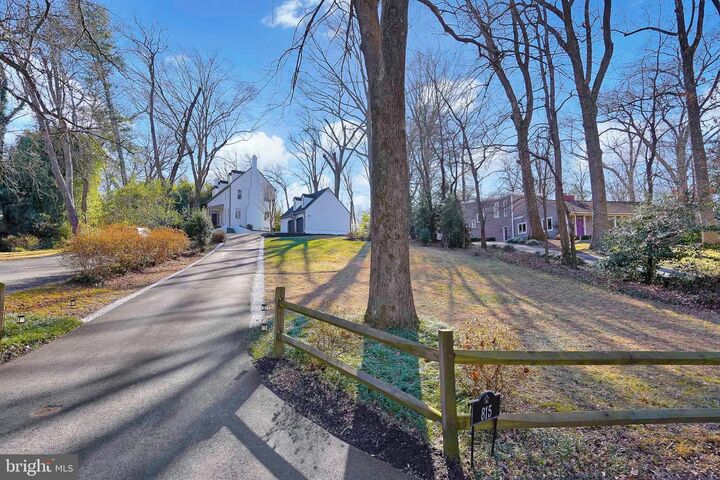 Property Photo: 815 Arcturus On The Potomac VA 22308