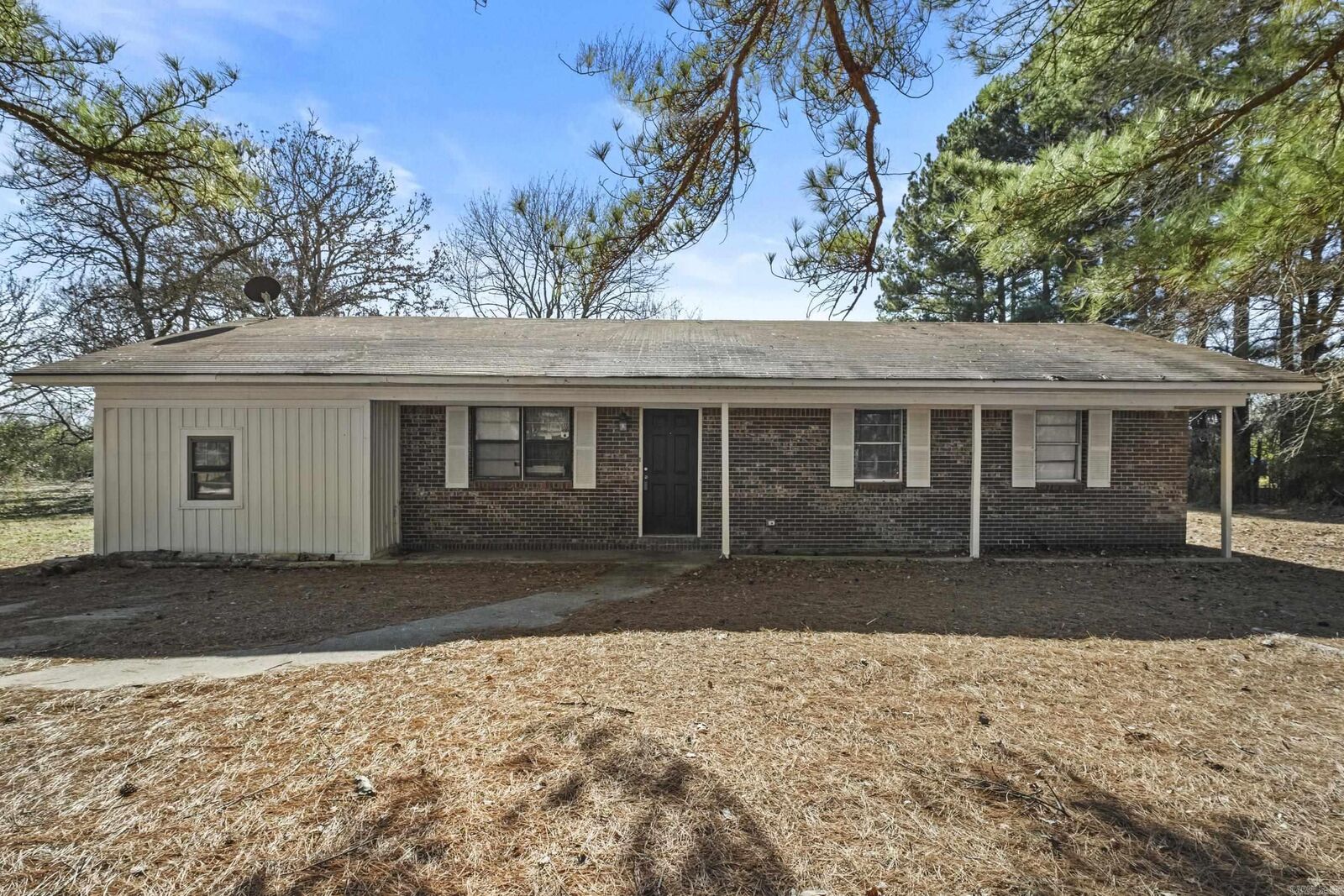 Property Photo:  10 Pinto Trl  AR 72058 
