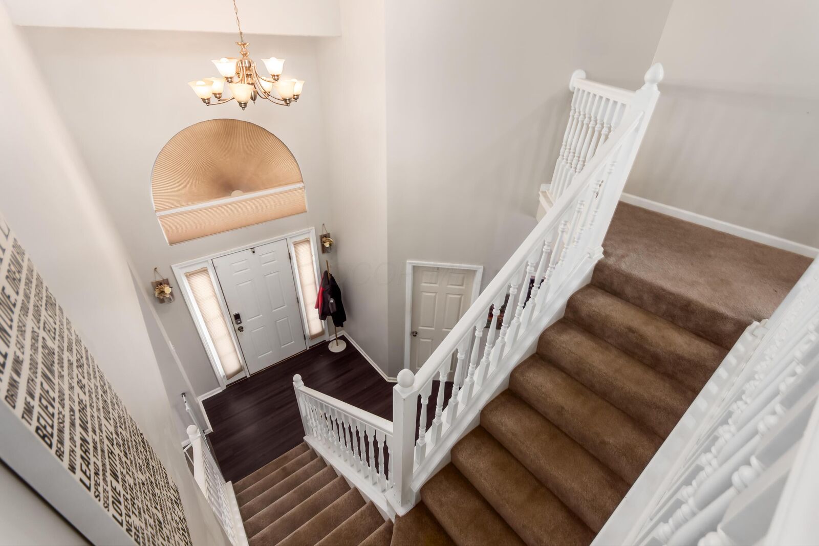 Property Photo:  4052 Ponds Edge Street  OH 43123 