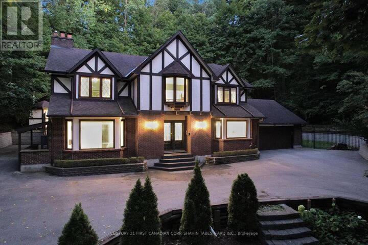 Property Photo:  441 Westmount Drive  ON N6K 1X4 