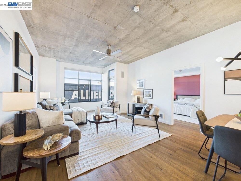 Property Photo:  288 3rd St 505  CA 94607 
