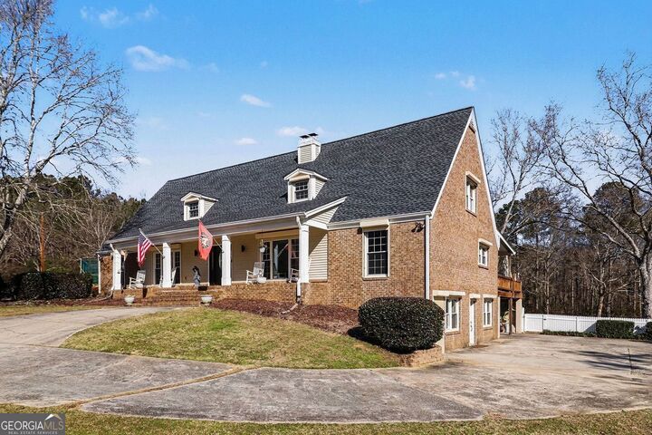 Property Photo: 240 Smithstone Path GA 30214