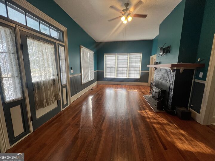 Property Photo:  318 White Oak Street  GA 30824 