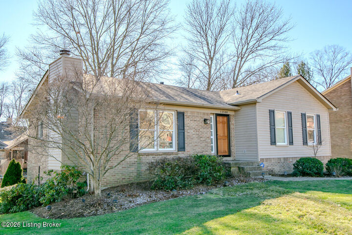 Property Photo: 12500 Brightfield Dr KY 40243