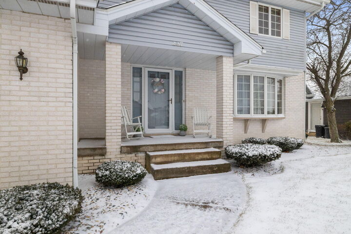 Property Photo:  237 Blickview Drive  IN 46375 