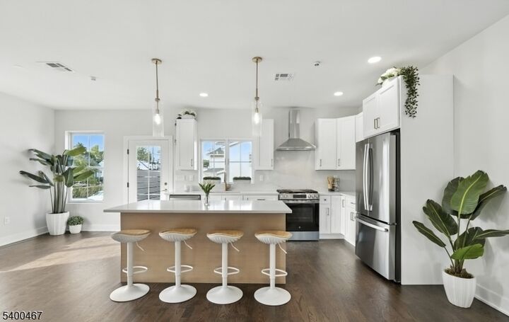 Property Photo: 190 Canterbury Ave NJ 07031