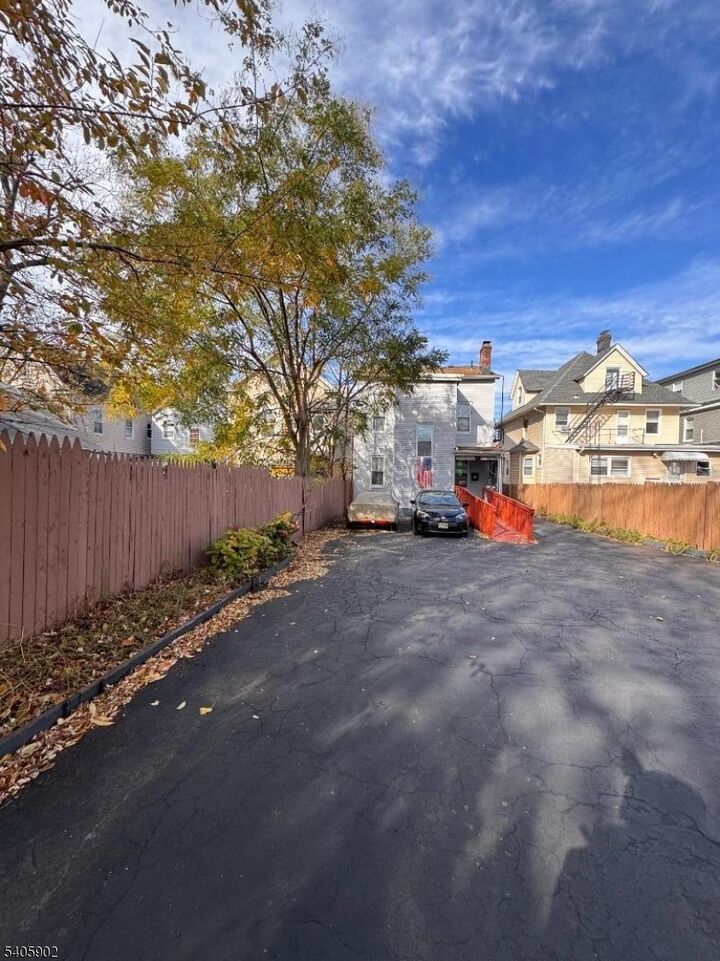 Property Photo:  146 Sayre  NJ 07208 