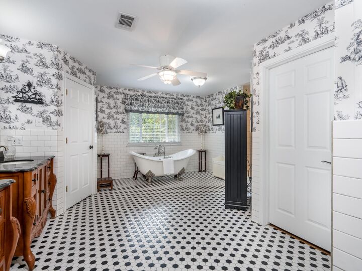 Property Photo:  8003 Twining Oaks Lane  TX 77379 