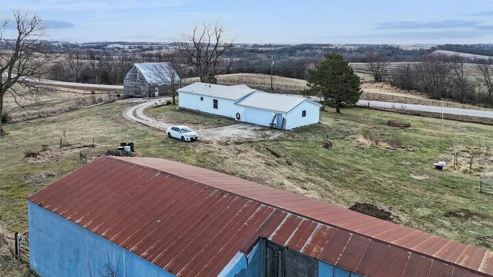 Property Photo:  737 G76 Highway  IA 50062 