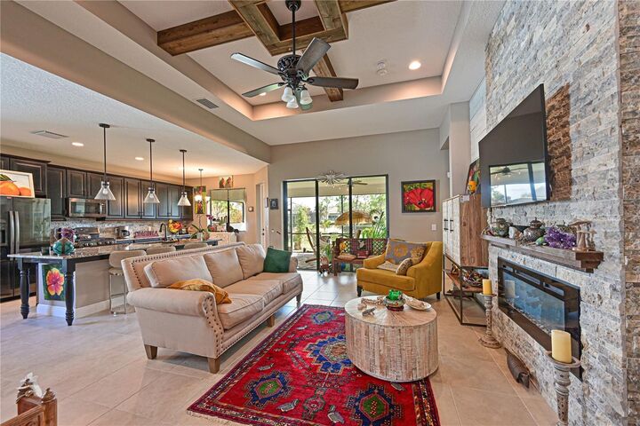 Property Photo:  8023 Sandstar Way  FL 34240 