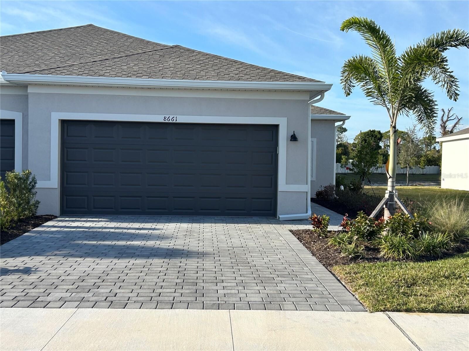 Property Photo:  8661 Seasalt Loop  FL 34224 