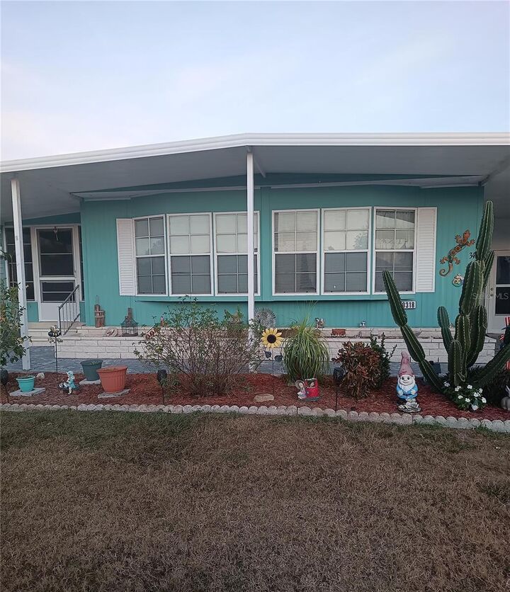 Property Photo:  3318 Carnation Lane  FL 33541 