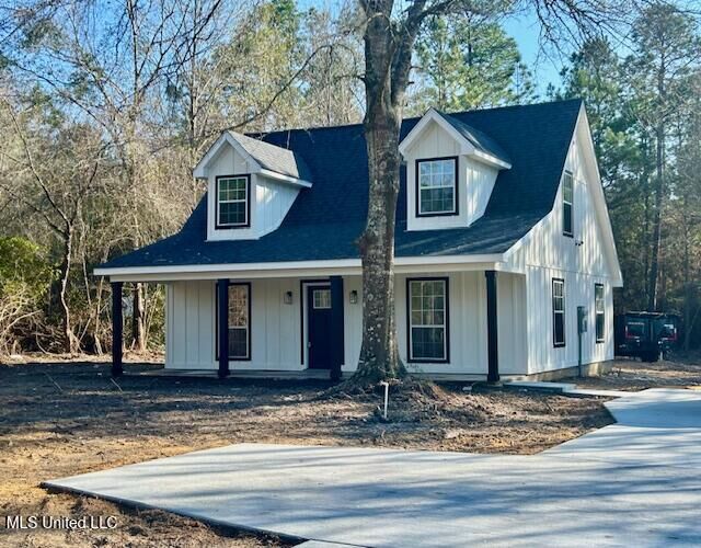 Property Photo:  19601 W Wortham Road  MS 39574 