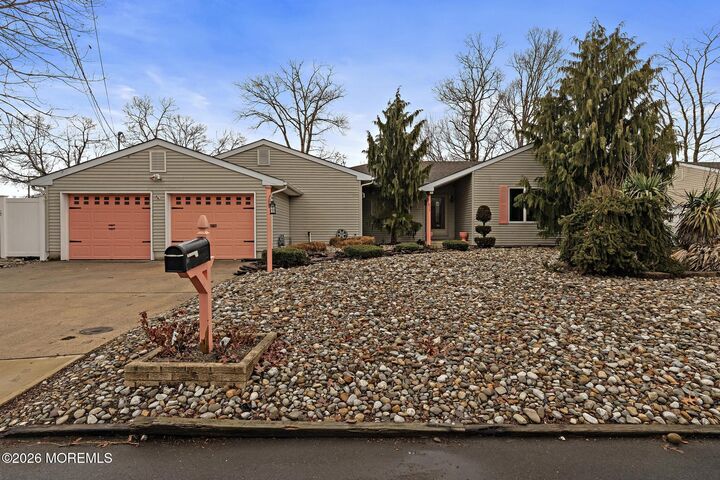 Property Photo: 812 Chelsea Street NJ 08731