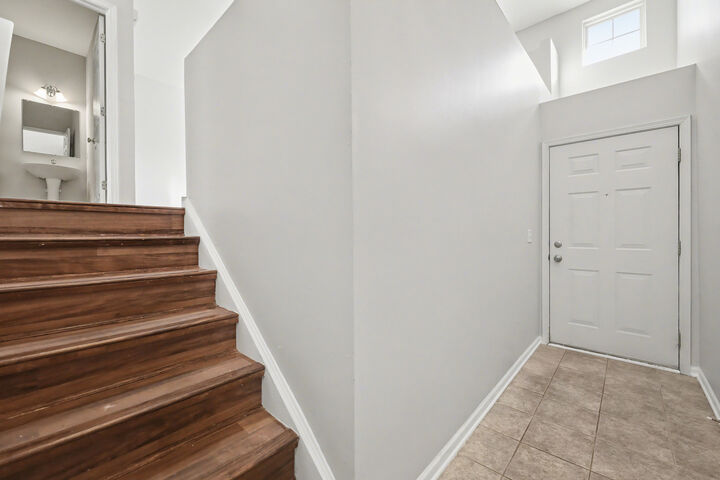 Property Photo: 1823 Indian Hill Lane IL 60503