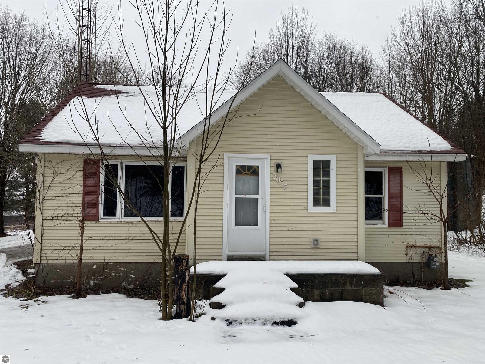 Property Photo:  3057 Lynn Street  MI 49713 