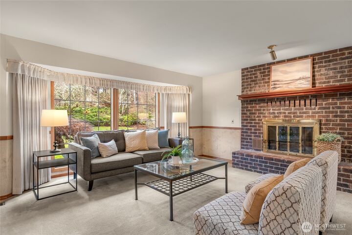 Property Photo:  18726  92nd Avenue W  WA 98020 