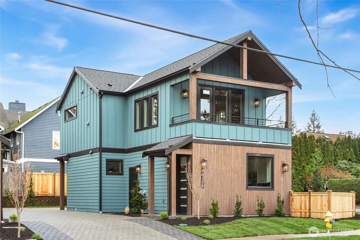 Property Photo:  8106  126th Avenue NE  WA 98033 