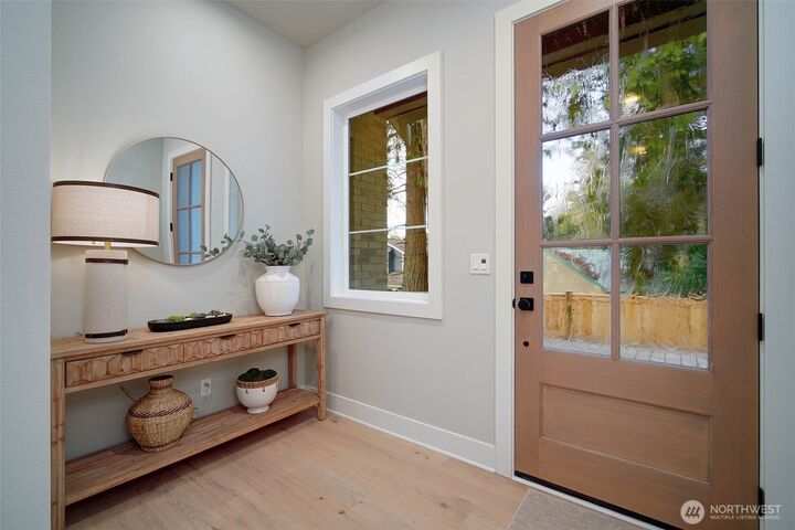 Property Photo:  8722  128th Avenue NE  WA 98033 