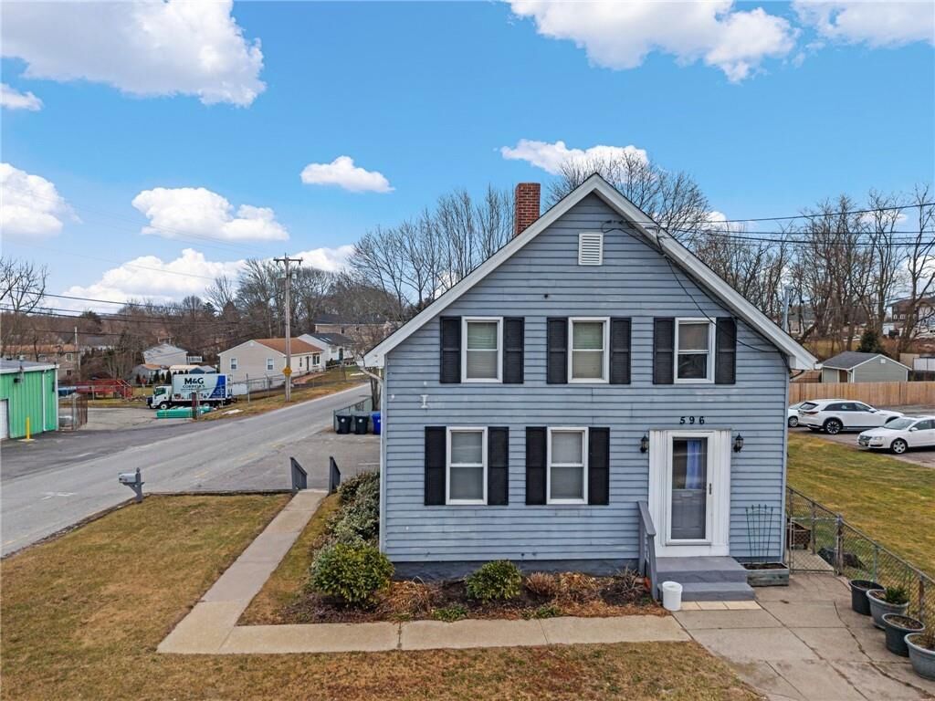 Property Photo:  596 Metacom Avenue  RI 02885 