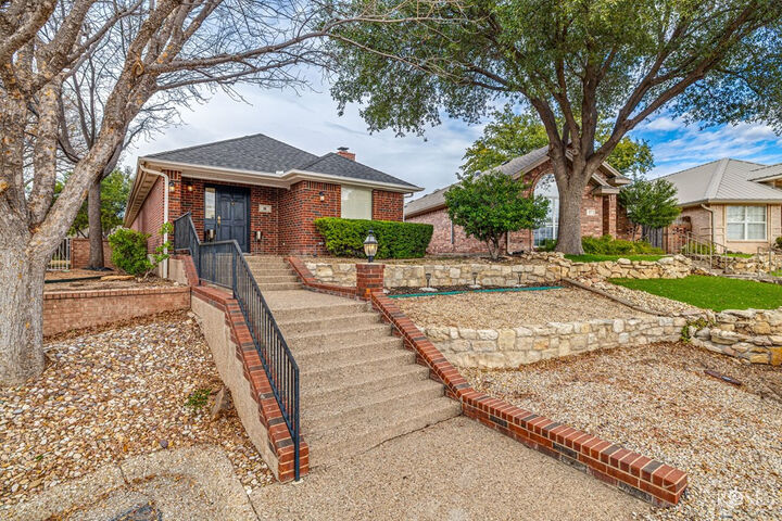 Property Photo: 16 Southridge Drive TX 76904