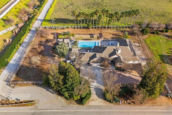 Property Photo:  380 West Middle Avenue  CA 95037 