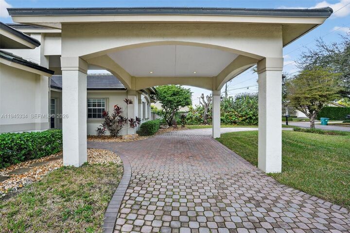 Property Photo:  12200 SW 100th St  FL 33186 