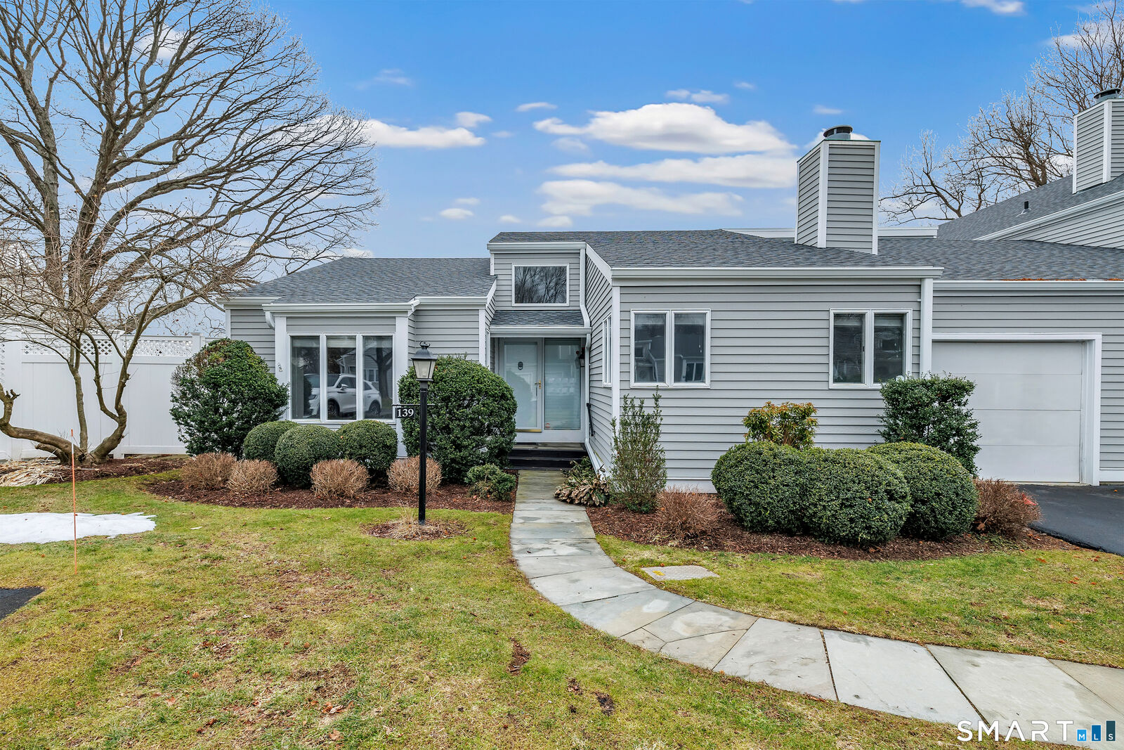 Property Photo:  139 Field Point Drive 139  CT 06824 