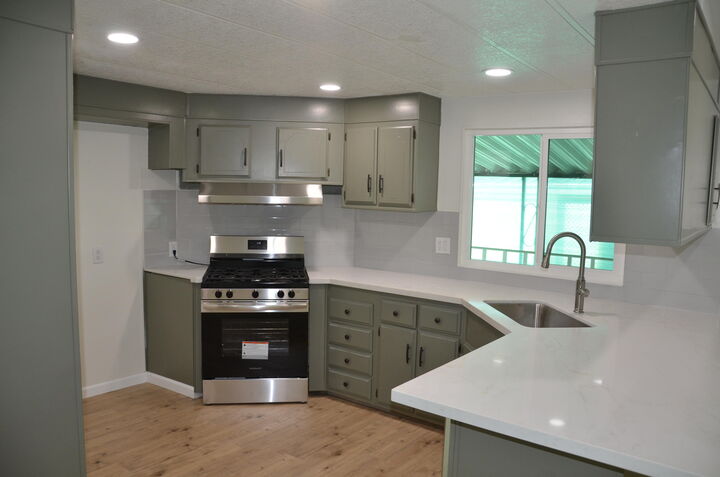 Property Photo:  2400 W Midvalley Avenue S8  CA 93277 