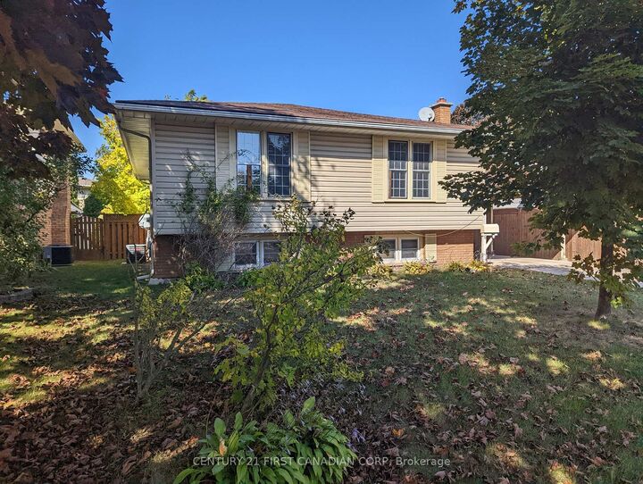 Property Photo:  6 Spartan Drive  ON N3R 6C7 